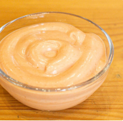 Cordon bleu + Cartofi prajiti+ Sos Calipso